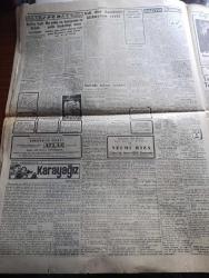 Cumhuriyet Gazetesi - 31 Ocak 1954 - dinle ve düşün yazan Nadir Nadi Başmakale - cumhurbaşkanımız Celal Bayar Dün washington'dan ayrıldı fotoğraf - cumhurbaşkanı Celal Bayar beyaz sarayda Radyo ile Amerika halkına hitap ederken fotoğraf - Dörtler yarın gizli bir içtima yapacaklar - Suriye'de buhran yayılıyor - Vali Dün kasaplara ültimatom verdi - Kıbrıs başpapazı Makarios faaliyette - İnce Mehmet yazan Yaşar Kemal Yazı Dizisi - gençlikte siyaset yazan Hasan Ali Yücel - Neyzen Tevfik'in ölüm yıldönümü - kansere karşı yeni bir ilaç - Beşiktaş bugün adaletle karşılaşıyor - bu yılın en heyecanlı ve Çetin basketbol maçı Darüşşafaka Beyoğlusporu yendi - Radife Erten Gönül Yazar Neriman Altınay Galatasaray Turkuaz Gazinosunda - yeni bir elektronik canavar tercümeler yapan makine - Eflatun Bey ve Rakım Efendi yazan Ahmet Mithat Efendi - Lion mağazası - Nevin Aypar Puro Tuvalet Sabunu Kullanıyor - Denizcilik Bankası Sarıyer Kasımpaşa ajansları Yarın açılıyor - Lloyd Kamyonetleri - NATO