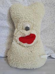 Pınar Peluş El Kuklası Kemik