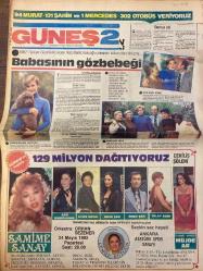 GÜNEŞ 2 GAZETESİ DOĞUM GÜNÜ HEDİYESİ - 21 MAYIS 1982 - Nazlı Deniz Kuruoğlu - Asu Maralman - Aylin Urgal - Bilge Şan - Ömer Şan - Tülay Özer - Orhan Sezener - Cemile Kutgün - Yalçın Kaya - Ertuğrul Edirne - Özdemir Metin - Ümit Yaşar - Yıldırım Mayruk - Rozalin - Halit Refiğ - Arda Uskan - Orol Orhon - Mahmut Cevher - Elif Teksoy - Engin Evin - Handan Adalı - Cevdet Arıkan - Nubar Terziyan - Ali Demir - Müjdat Gezen - İsmail Dümbüllü - Semra Timuçin - Özkan Korkuter - Juliette Benzoni - C. Freeman - Enid Blyton - Nejat Uygur - Peter Lawford - Charles Bronson - Avni Anıl - Cengiz Erdamar - Stanley Lynde - Bud Sagendorf - Walt Disney - MGM - Howard Fast - Babasının gözbebeği - Şeytan çekici - Elinin değdiği yer güzelleşiyor - Yorgunluklarını unutuyor - Avrupa Güzellik Yarışmasına hazırlanıyor - Kraliçenin ailesi - Müşterilerimle hoşlanırım - Kadın kaprisi - Karaoğlan - Sultan terlikleri - Aşkın bedeli - Bekleyiş - Tiyatro müzesi’nin öncüsü - Emekli dansöz kuaför oldu -