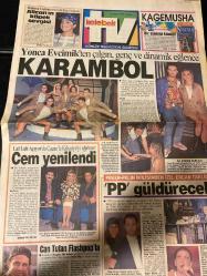 KELEBEK TV GAZETESİ DOĞUM GÜNÜ HEDİYESİ - 5 KASIM 1993 - Yonca Evcimik-Burhan Çaçan-Kibariye-Tarkan-Ercan-Pelin-Peker Çakmakçı-İzel-Çetin Çeki-Elif Gökalp-Can Tufan-Sinan Çetin-Mazhar Alanson-Müjde Ar-Akrep Nalan-Hüseyin Keten-Gündüz Temzen-Güzin Abla-M. Ata Tuncay-Erol Simavi-Necati-Rıdvan-Nurdan-Kenan-Meral-Metin-Muzaffer-Fatoş-Chic Young-Dedektif Nik-Güngörmüşler-Kavanoz Ressam-H.Y.  Köpek sevgisi-KaramboL-Cem yenilendi-PP güldürecek-Can Tufan Flashpop’ta-Kagemusha-Biz ayrılamayız-Linç-Kadın yönetmen Olgaç’ın bol ödüllü filmi-Taviani Kardeşler’den Fesatçılar-Yönetmenin isyanı-Müjde’nin ilk aşkı-‘Çok özel’ açıklamalar-Geleceğinizi öğrenin-Mide fıtığı ameliyat olur mu-Sevgili Güzin Abla-Hayatım romanlara konu olabilir-Kelebek Bulmaca-Çengel Bulmaca-Capraz Bulmaca-Bizimkiler-Fatoş-Dedektif Nik-Güngörmüşler-Kavanoz-Ressam-Telepati Tarot-Medyum Memiş-Medyum Mehmet-Turnuva’da final-Kadın hastalıkları ve deniz-Detektiflik Bürosu bitiyor-Ah Nastassia-İbo’ya hodri meydan-Taverna muhabbeti-