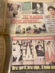 MİLLİYET PAZAR GAZETESİ DOĞUM GÜNÜ HEDİYESİ - 28 NİSAN 1985  -Levent Kırca-Elia Altın-Süreyya Davulcuoğlu-Seyfettin Tomakin-Ayşegül Aldinç-Köksal Engür-Oya Başar-Tekin Akmansoy-Orhan Tahsin-Meryem Bayram-Mazhar-Fuat-Özkan-Ferdi Yücedağ-Pino Gasparini-Marielle Farre-Kenan Kalav-Erdi Ercinli  Ramazan çekimleri devam ediyor-En büyük Şaban-Tarla Kuşuydu Juliet-Romeo ve Jüliet bugün yaşasalardı ve evlenselerdi ne olurdu-Kışa zamanında zirveyi zorlamanın bedelini fazlasıyla ödüyorlar-TRT’yi millete şikayet ediyorum-Ayşegül Aldinç’le yaz alışverişine çıktık-Biraz sportif biraz çılgın o benim işte-Çocuk Bahçesi-Küçük ziyaretçilerimizin gözdesi-Tarihe geçen şaşırtıcı keşif-İnsan beyni-2000’li yıllarda saçlar-Sanatın etkine açık olması şarttır-Sanat: Teoride mi operatif mi-Mazhar-Fuat-Özkan’a başarılar-10 yıldan bu yana neler yaptık