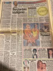 HÜRRİYET KELEBEK GAZETESİ DOĞUM GÜNÜ HEDİYESİ - 12 EKİM 1990 - Francis Warren - Anthony Yaka - Türkan Şoray - Hülya Koçak - Gökben - Ahu Tuğba - Dean Martin - Elton John - Erdoğan Tokmakçıoğlu - Dr. Gündüz Tezmen - Güzin Abla - Ahmet Özhan - Orhan Boran - Ajda Pekkan - Sibel Turnagöl - Robert Urich - Aslı Dora - Kudret Karadağ - Kenan Komşuoğlu - Çetin Alp - Sadık Şendil - Gani Turanlı - Özdemir Birsel - İpek - Bilgin - Canan - H.Y. - Kocasını tam beş kere öldürmeye teşebbüs ettikten sonra deli gibi sevdiğini anladı… - Nefretten aşka - Başkan Bush ‘suğuzoz’ muş - Avşar kızı başkaldırdı - En yakışıklı rahip - Kadına gerekli 3 vitamin - Milyonluk çılgınlık - Kan vermeyi sevmiyoruz… - Burçlardaki kişiliğimiz - Antalya çılgınları pişmanız! - Ölümün pençesinde - Alkolizm tedavisinde - İğne vurulunca bacağı felç oldu - Atatürk hepimizi kurtardı - İdealist bir öğretmen - Kendimi naza mı çekeyim? - Eğlenceye devam - Açılışı Ajda’dan - Sibel’e başrol - Herkesin zevkine göre - Dehşeti sevenlere