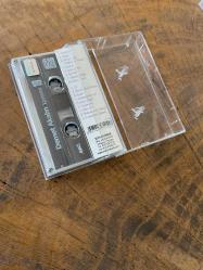 DEMET AKALIN - KUSURSUZ 19 - KASET