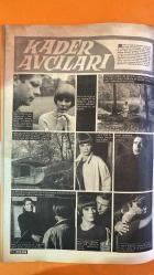 FOTOROMAN HAFTALIK MECMUA DERGİSİ SAYI: 145 - 21 ŞUBAT 1967 - SELMİN - GÜVEN ERE - HÜMEYRA AŞKIN - FÜSUN ALKAN - ROY BENNET - LENA - DANIEL SLESSINGER - MİRİNA - ANDREA - SİVORİ - BERNA - PRIYO - LİDYA - MARIANNA NEVİL - KRİS RAVENYAK - MAKS RAVENYAK - DALIAH LAVI - JULIE CHRISTI - YUL BRYNNER - ÖMER ŞERİF - STANLEY BAKER - PATRICK KERR - TERESA KERR - EMMA KERR - KIRSTEN NOFER - ELLA FITZGERALD - NILLA PIZZI - GINO LATILLA - CLAUDIO VILLA - FRANCA RAIMONDI - DOMENICO MODUGNO - SONNY AND CHER - PATRICIA CARLI - TONY CUCCHIARA - NICOLO DI BARL - NINO DE MURCIA - TONY PEPPINO GAGLIARDI - TONY VE NELLY - ERIC BURDON - MONKEES - TOM JONES - TROGGS - SEEKERS - GEORGIE FAME - MOVE - FOUR TOPS - DAVE DEE UND CO - ROLLING STONES - ROYAL GUARDSMEN - PAUL REVERE VE THE RAIDERS - MAMAS AND PAPAS - BOBBY VINTON - LOVIN’ SPOONFUL - NANCY SINATRA - JIMMY RUFFIN - GECENİN SONU FOTOROMANI - SIR FOTOROMANI - NEFRET GÜNÜ FOTOROMANI - KADER AVCILARI FOTOROMANI - SAN REMO FESTİVALİ HABERİ - MOD - 32 SAYFA