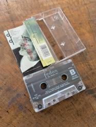 FEDON -  BİR KADIN VAR - KASET