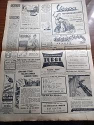 Cumhuriyet Gazetesi - 16 Aralık 1947 - Bu kaçıncı fiyasko yazan Nadir Nadi Başmakale - Londra Konferansı akamete uğradı - işin içyüzü Sovyet Rusya işgal ettiği memleketleri boşaltmak istemiyor - CHP basınının aylardan sonra demokratlara ilk hücumu - Molotov Marshall ve Bevin'in elini sıkıyor fotoğraf - Vali Lütfi Kırdar sıkıyönetim kalkınca asayişini bozmaması için kaymakamlara direktifler verdi - Emniyet Müdürü İsmail Hakkı Baykal - Londra'dan dönen rektör Tevfik Taylan ve Sıddık Sami Onar'ın anlattıkları - Sadık Aldoğan Afyon'da yine ağzına geleni söyledi - Filistin'de İngilizler dün gece Yahudi bölgelerinden çekilmeye başladılar - Devlet tiyatro ve operasına düşen üç vazife yazan Refik Ahmet Sevengil - Dağlar Delinirken yazan Rikkat Asım Köknar yazı dizisi - Safiye Ayla Mualla Gökçay Hamiyet Yüceses Yarın akşam Pangaltı İnci sinemasında  - Lassi'nin Yavrusu Saray Sinemasında - kalbim senin için çarpıyor filmi Yıldız sinemasında -Fenerbahçe Galatasaray maçı biletleri çıktı