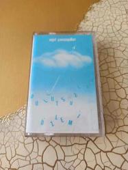 Nejat Yavaşoğulları – Bulutsuzluk Özlemi / KASET