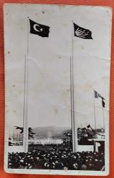 Fotokart : İzmir Fuarı Lozan Kapısı Türk ve CHP Bayrakları 193(?) (Postadan Geçmiş)