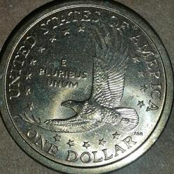 AMERİKA  2000 D   1 DOLAR