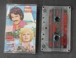 FERDİ TAYFUR / HURİ SAPAN * (DELİ GİBİ SEVDİM) * KASET
