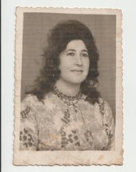 FOTO MERAK KOCAMUSTAFAPAŞA - GÜZEL KAZAKLI KADIN TİP PORTRE SİYAH BEYAZ FOTOĞRAF - VESİKALIK