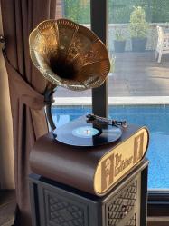 The Godfather Temalı Vintage Gramofon Plakçalar – Koleksiyonluk, El Yapımı, bluetooth