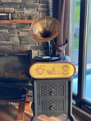 Vintage Gramofon – El Yapımı, bütün plakları çalar & Bluetooth