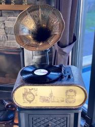 Vintage Gramofon – El Yapımı, bütün plakları çalar & Bluetooth
