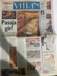 MİLLİYET VİTRİN GAZETESİ DOĞUM GÜNÜ HEDİYESİ - 17 OCAK 1998 -Nora Romi - Adnan Aydın - Gamze Yetiş - Neşe Can Kaan - Dilek Sancılı - Emre Aköz - Gülgün Feyman - Dilek Sancılı - Emine Durak - Ayfer Toprak - Yasemin Baysan - Ahmet Güngör - Selami Mutlu - Ayfer Toprak - Dilek Sancılı - Emre Aköz - Pasaja gir - Bu da ne? Ekose! - Çoraplarım kaçmayacak - Ne dediler? - Modacıdan mücevher - Çin usulü tedavi - Cepteyim hayatım - Şimdi kararma zamanı - Bebek serisinin tarihiçesi - Bir dünya firması olacağız - Evinizi perdeyle giydirin - Deriler canlandı - Taklitlerimiz bizi tanıttı - Paket paket bayram turları - Yeniköy’deki eski cevher - Saçlarınız konuşuyor - Ekranın binbir suratı - Akmerkez imamı - Kısa kısa - Ödüllü koku - Kampanya başlıyor - Yaz için şimdilik bu… - İnternetteki yumuşaklık