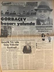 HÜRRİYET KELEBEK GAZETESİ DOĞUM GÜNÜ GAZETESİ - 15 EYLÜL 1985 -Grace Kelly-Prenses Caroline-Prens Albert-Prenses Stephanie-Ali Poyrazoğlu-Duygu Ankara-Prens Rainier-Zümrüt Cansel-Cüneyt Arkın-Sami Değer-Erdoğan Tünaş-Eray Özbal-Mine Sun-Serdar Cem-Selim İleri-Gorbachev-Mustafa Kemal Atatürk-Ayşen Gruda-Beyhan Pakel-Gürhan Rıçıplı-Gani Turalı-Necmi-Quitche-Margaret-Yakup Cemil-Suna Selen-Gülben Ergen-İsmet Özhan-Elif Erdal-Sabahattin Oymak-Halil Kıvanç-Yaprak Özdemiroğlu-Elçin Temel-Ryan O’Neal-Farrah Fawcett-Zeliha Berksoy-Tahir Yaman-Vebhi Sarıgün-Derya Arbaş-Yasemin Barskanmaz-Burcu Uğur-Zuhal Güven-Dilek-Samim-Güler-Öksan-Tonjon-Hikmet Bey-Murat-Melek-Emrah-Mine-Çelik  Bir Prenses Grace vardı-Beklediği Prens Rainier mi?-Yeni süper Stayfree-Zarif ve güvenli geceler tertemiz günler için-Günün adamı-Hayal ve ıstırap-Unutulan mutluluk-Gorbachev başarı yolunda-Bir Prenses Grace vardı (ikinci gazete)-Gençlik Yılı’nda Genç Yıldızlar Festivali-Ask’dan korkuyor musunuz?-Ölüme meydan okuyan