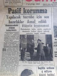 Cumhuriyet Gazetesi - 23 İkincikanun (Ocak) 1941 - romanya'daki Alman tahşidatı  yazan Yunus Nadi Başmakale - pasif korunma yapılacak tecrübe için son hazırlıklar İkmal edildi - Örfi idare komutanı Korgeneral Ali Rıza Artunkal Dün vilayette yapılan içtimaya geliyor fotoğraf - Akdeniz'de Bir mihver taarruzu bekleniyor - Romanya'da her taraf askeri işgal altında - balkanlarda Alman müdahalesi - tobruk da zaptedildi - Sovyet Komünist Partisi umumi katibinin Leninin ölüm yıldönümü sebebiyle beyanatı - İngiliz ordusu 4 milyon kişiyi buldu - mağlup Fransa'da bütün servetlere el konulmuş - sudan hududunda İngiliz kalelerinden biri - büyük muasırlar yazan Winston Churchill Yazı Dizisi - lüks mağazalar %100 karı da az buluyorlar - sahte pasaportla gelen ecnebiler - Bergson ve Ziya Gökalp yazan Ali Canip Yöntem - bebek hikayesinin alt tarafı yazan Burhan Felek - Kızıl Vazo yazan Peride Celal Yazı Dizisi - bir Türk'e Gönül verdim filmi Taksim sinemasında - merhametten maraz yazan Stefan Zweig