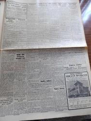 Cumhuriyet Gazetesi - 23 İkincikanun (Ocak) 1941 - romanya'daki Alman tahşidatı  yazan Yunus Nadi Başmakale - pasif korunma yapılacak tecrübe için son hazırlıklar İkmal edildi - Örfi idare komutanı Korgeneral Ali Rıza Artunkal Dün vilayette yapılan içtimaya geliyor fotoğraf - Akdeniz'de Bir mihver taarruzu bekleniyor - Romanya'da her taraf askeri işgal altında - balkanlarda Alman müdahalesi - tobruk da zaptedildi - Sovyet Komünist Partisi umumi katibinin Leninin ölüm yıldönümü sebebiyle beyanatı - İngiliz ordusu 4 milyon kişiyi buldu - mağlup Fransa'da bütün servetlere el konulmuş - sudan hududunda İngiliz kalelerinden biri - büyük muasırlar yazan Winston Churchill Yazı Dizisi - lüks mağazalar %100 karı da az buluyorlar - sahte pasaportla gelen ecnebiler - Bergson ve Ziya Gökalp yazan Ali Canip Yöntem - bebek hikayesinin alt tarafı yazan Burhan Felek - Kızıl Vazo yazan Peride Celal Yazı Dizisi - bir Türk'e Gönül verdim filmi Taksim sinemasında - merhametten maraz yazan Stefan Zweig