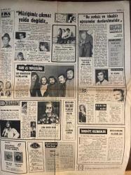 HÜRRİYET HAFTA SONU GAZETESİ DOĞUM GÜNÜ GAZETESİ - 26 ARALIK 1971 - Kartal Tibet-Hülya Koçyiğit-Özcan Tekgül-Salih Güney-Eva Bender-Erol Taş-Ümit Yaşar Oğuzcan-Öztürk Serengil-Demir Karahan-Esen Püsküllü-Nevin Nuray-Göksel Arsoy-Türkan Şoray-Ayhan Işık-Yılmaz Köksal-Güner Ümit-Orhan Boran-Muammer Karaca-Biricik Kayhan-Catherine Deneuve-Michael Colin-Linda Christian-B.B.-Hülya-Orhan Kural-Adnan Saygun-Ergüder Yoldaş-Nuray Demirci-Ayla Dikmen-Ülkü Ülker-Kartal Tibet-Özdemir Nutku-Özdemir Erdoğan-Cemil Bayraktar-Sinan Arslan-Celile Özcan-Üner Sakarya-Gülden Derenzor-Aclunet Sinek-Murat Aktaş-Orhan Kural-Ahmet Bayraktar-Kenan Altı-Orhan Kural-Canan Özoğuz-Süheyl Kafaf-Oya Arslan-Türker Özsoy-Bülent Şenel-Şermin Çeliker-Üner Sakarya-Orhan Kural-Fatoş-Nesrin-Ümit Özgür-Bedia Muvahhit-Güzin Gürel-Şadiye Arcıman-Ahmet Ertuğrul-Gönül Yazar-Elton John-Jonathan King-Ali İhsan Sönmez-Taner Erener-Orhan Gencebay  Kartal Tibet ölüm ile tehdit edildi-Hülya Koçyiğit fiyatını 150 bin lira yaptı-Cömert