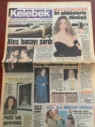 HÜRRİYET KELEBEK GAZETESİ DOĞUM GÜNÜ GAZETESİ - 13 EKİM 1990 -Dansöz Melike - Burhan Çaçan - Sema Şahin - Maria Teresa - Gualtiero Bassetti - Gualtiero Solazzi - Suzan Avcı - Suna Selen - Ayşen Gruda - Kenan Kıvanç - Beyhan Abla - Gökhan Güçlü - Celal B. - Ece Matraş - Gaffur Tutaralı - Perihan Savaş - Sema Yunak - Seden Sunar - Sibel Can - Hakan Ural - Hüseyin Elçin - Selçuk Uluergüven - Ertan Damaroğlu - Zeki Ökten - Cüneyt Arkın - Zümrüt Cansel - Erdoğan Tunas - Eray Özbal - Mine Sun - Serdar Cem - Selim İleri - Mesut Çakarlı - Yavuz Sezer - Ümit Meriç - Fatoş Sezer - Esin Burak - Adile Ayda - Margaret Kidder - Ali Poyrazoğlu - Margot Kidder - Suzan Avcı - Lisa Hartman - Elvis Presley - Nigar Bilek - Osman Özcan  Fiyonk şıklığı - Fırtına kardeşler - Boy George Boy George’u anlatıyor - Gastrit gerçeği - Ateş bacayı sardı - İri göğüslerin dönüşü - Rahip rahibeyle evlendi - 250 bin liraya su geçirmez çorap - Yağını da yapayını da yaptılar - Aile saadeti - Sema’nın şansı açıldı -