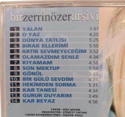 Bir Zerrin Özer Arşivi