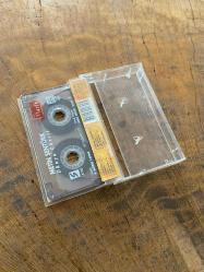 METİN ŞENTÜRK - DÜNYA GÜZELİ - KASET