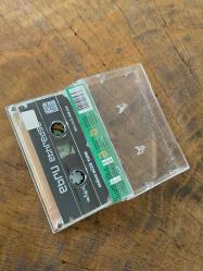 EBRU ETHREDGE - GÖZÜME ANLAT - KASET