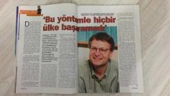 AKTÜEL HAFTALIK HABER DERGİSİ - SAYI:524 - 2-8 AĞUSTOS - 2001 -   AŞK ACISI ÇEKEN ÜNLÜLER PSİKOLOĞA KOŞUYOR – KANAL D GÜZELLERİ – PLAJ GEYİKLERİ – KINALIADA PARTİSİ – ELITE MODEL BİRİNCİSİ METİN AROLAT – TÜRKİYE’NİN ABD VE AB’YE ALTERNATİFİ: ŞANGAY BEŞLİSİ – “ERKEN KADINLAR”: TÜRKİYE’DE BEKÂRET YAŞI DÜŞÜYOR – CİNSELLİKTE ERGENLİK KRİZİ – KÜRTAJ VE ERKEN CİNSELLİĞİN FİZYOLOJİK ETKİLERİ – AHMET ALTAN’DAN AVRUPA İNSAN HAKLARI MAHKEMESİ YORUMU – G-8 ZİRVESİNDE TÜRK GÖZLEMCİ: “YÜZ METRE ÖNÜMDE CAN VERDİ” – KEMAL SUNAL BELGESELİ – DEVLET TİYATROSUNDA TACİZ İDDİASI – TARKAN’I YÖNETMENİ ANLATIYOR – BİLGİ ÜNİVERSİTESİ DOSYASI: “DAHA İLERİYE” – “ONLAR HAYATA HAZIR” – “ÖNCE EĞİTİM” -  KAYA ÇİLİNGİROĞLU – YASEMİN DALKILIÇ – METİN AROLAT – SERDAR TURGUT – SİNAN HINCAL – AHMET ALTAN – SELÇUK EREZ – FERDA BALANCAR – METİN KALKAN – İREM ALMAÇ – PINAR TOKUR – SEDA UZUN – YAPRAK BA – PELİN – FERAH TUNA – KEMAL SUNAL – TARKAN 114    SAYFA