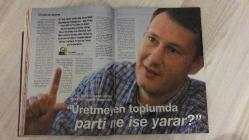 AKTÜEL HAFTALIK HABER DERGİSİ - SAYI:410 - 27 MAYIS - 2 HAZİRAN -  1999 -    TÜRK CADILAR: “HEPİMİZ TRANSSEKSÜELİZ” – KAMPÜSTE TACİZ PANİĞİ: ODTÜ’DE “SAKALLI SARIŞIN” – “RAHŞAN HANIM HATA YAPTI!” – “DEMOKRASİ OLMADAN TİŞÖRT SATAMAYIZ” – ÜZEYİR GARİH: “YAŞADIĞI GİBİ Mİ ÖLDÜ?” – İSRAİL’E “ŞİMŞEK” DÜŞTÜ – “PARTİ NE İŞE YARAR?” – FUTBOLUN GAY YÜZÜ – SIRP DOSTU “CUMHURİYETÇİ” – “KİM DEMİŞ HİÇYAKMAZ DİYE?” – DR. STEFANSSON’UN ADASI – “ANKARA, ÇIK ARADAN!” – MEDYANIN GELİNİ: SARAH O’HARE – İSTANBUL’UN RESSAM KONTU: AMADEU PRETO – CİNAYETİN PORNOGRAFİSİ – “ZAMAN KÖTÜ”: BRET EASTON ELLIS’TEN “AMERİKAN SAPIĞI” – MİLLENIUM’A FOLK ROCK – “DAVULCUYA DA KIZ VERİLSİN” – FRANSIZ MUTFAĞI – “SERAMİĞİN USTA ELLERİ” – INFO/DÖRT MEVSİM: HAVASI YETER, KONFORLU SERİNLİK, YALITIM LİZMAN – NURHAYAT HİÇYAKMAZER: TÜRKİYE’NİN “DİŞİ ROCKY”Sİ – 7 SANİYEDE NAKAVT REKORU – CEZAEVLERİ VE SİVİL TOPLUM: ORAL ÇALIŞLAR’IN DGM DOSYASI – “ARAYA 28 ŞUBAT GİRDİ!” -  MURATHAN MUNGAN – DUYGU DİKMENOĞLU – RAHŞAN ECEVİT 164 SAYFA