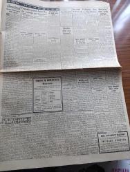 Cumhuriyet Gazetesi - 4 Temmuz 1949 - Amerikan bütçe açığı karşısında yazan Abidin Daver Başmakale - manevralara iştirak eden İngiliz hard gemilerinin İmplacable uçak gemisinden alınan fotoğrafları - Erzurum'da Atatürk'ün Erzurum'a gidişinin 30. yılı anıldı - Erzurum Cumhuriyet caddesi'nden bir görünüş - İngiliz başbakanı Attlee Rusya'ya karşı Ateş püskürüyor fotoğraf - Rusya'nın Akdeniz planı - İstanbul Valisi Lütfü kırdar'ın Ankara'da verdiği demeç fotoğraf - Bulgar başbakanı Dimitrov'un ölümü esrarlı görülüyor - dünya ordulararası şampiyonası  - otomobil yarışları dün yapılamadı fotoğraf - Göksu deresinden bir görünüş - Naziler arasındaki Sovyet casusu yazan Sovyet Genelkurmay istihbarat şeflerinden İvan Krilov Yazı Dizisi - Amerika'ya götürülen tohumlarımız - Türkiye Beyrut Kıbrıs hava seferleri - beynelmilel bağ bahçe sergisine iştirak ediyoruz - Amerikan komünistlerinin yeni planı - Amerika mektupları yazan Reha Oğuz Türkkan - Fenerbahçeliler kongrelerini dün yaptılar
