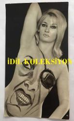 DANSÖZ ve OYUNCU ÖZCAN TEKGÜL'ÜN ORİJİNAL BÜYÜK BOY FOTOĞRAFI - 24 x 13 cm EBADINDA - ÖZCAN TEKGÜL ÜZERİNE ÇİZİLEN YÜZ RESMİYLE ÖZEL OLARAK POZ VERİRKEN ÇEKİLMİŞ ÇOK NET KALİTEDE BİR FOTOĞRAF, ÖZEL ARŞİV