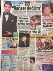 SAKLAMBAÇ GAZETESİ DOĞUM GÜNÜ GAZETESİ - 22 NİSAN 1989 -Annabella - Coşkun Sabah - Yasemin Evcim - Müjde Ar - Türkan Şoray - Arif Akkaya - Tom Cruise - Madonna - Debbie Gibson - Volkan - Müjde Arın - Melek Sefa - Erol Evgin - Nazlı Tosunoğlu - Seçkin - Süleyman Yalman - Tülin Tüfek - Asuman Tuğberk - Ergun Kokana - Halil Kınay - Haluk Günuğur - Sabahat Aykut - Rengin - Mustafa Yılmaz - Nezih Danyal - Sadık Karamustafa  Kadınlar yürürse, böyle yürür - Binlerce kadın sesi, kürtajı destekledi - Hollanda’dan gelen gelin - “Lastik Kız”ın son numarası - El ele göz göze - Coşkun’u mutlu edeceğim - Müjde Ar’dan, Türkan Şoray’a ilginç teklif - Sen yönet, ben oynayayım - Gerçek bir aile trajedisi - Ve işte anne - Ailenin üçüncü üyesi ile tanışıyoruz - Sonunda baba eve gelir - Ev satılıyor - İyiler kötüleşiyor, kötüler iyileşiyor - Kanser değilim - Klip’teki zenciye aşık - Debbie Gibson, Volkan gibi - Müzikte TAMGAZ - Ağlatan gala - Benim neyim eksik - Sarhoş mezesi olmak istemiyorum -