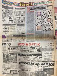 SAKLAMBAÇ GAZETESİ DOĞUM GÜNÜ GAZETESİ - 22 NİSAN 1989 -Annabella - Coşkun Sabah - Yasemin Evcim - Müjde Ar - Türkan Şoray - Arif Akkaya - Tom Cruise - Madonna - Debbie Gibson - Volkan - Müjde Arın - Melek Sefa - Erol Evgin - Nazlı Tosunoğlu - Seçkin - Süleyman Yalman - Tülin Tüfek - Asuman Tuğberk - Ergun Kokana - Halil Kınay - Haluk Günuğur - Sabahat Aykut - Rengin - Mustafa Yılmaz - Nezih Danyal - Sadık Karamustafa  Kadınlar yürürse, böyle yürür - Binlerce kadın sesi, kürtajı destekledi - Hollanda’dan gelen gelin - “Lastik Kız”ın son numarası - El ele göz göze - Coşkun’u mutlu edeceğim - Müjde Ar’dan, Türkan Şoray’a ilginç teklif - Sen yönet, ben oynayayım - Gerçek bir aile trajedisi - Ve işte anne - Ailenin üçüncü üyesi ile tanışıyoruz - Sonunda baba eve gelir - Ev satılıyor - İyiler kötüleşiyor, kötüler iyileşiyor - Kanser değilim - Klip’teki zenciye aşık - Debbie Gibson, Volkan gibi - Müzikte TAMGAZ - Ağlatan gala - Benim neyim eksik - Sarhoş mezesi olmak istemiyorum -
