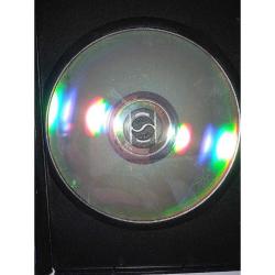 Pc oyun LOTR lord of the rings the fellowship of the ring. yüzüklerin efendisi yüzük kardeşliği. Orijinal. Kitapçık mevcut. Disk 10 üzerinden 8.5 koleksiyonluk