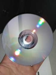 Pc oyun medal of honor allied assault deluxe edition. Orijinal. Koleksiyonluk. 4 diskli. Çalışmasına engel olmayan çizikler var.