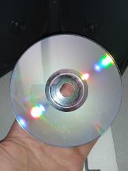 Pc oyun medal of honor allied assault deluxe edition. Orijinal. Koleksiyonluk. 4 diskli. Çalışmasına engel olmayan çizikler var.