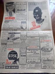 Cumhuriyet Gazetesi - 12 Aralık 1949 - bir buçuk yıldır beklediğimiz bir tasarı yazan Abidin Daver Başmakale - Rus idarecileri arasında ihtilaf şiddetleniyor - Kıbrıs'ta Türkler dün bir miting yaptılar - Kıbrıs'ın merkezi lefkoşede Evkaf Binası Fotoğraf - dünyayı daima iyi gören Soroptimist kadınlar cemiyeti fotoğraf - İsveç takımı dün geceki güreşleri 6 2 kazandı - Üsküdar ile İstanbul arasında köprü - Amerikanın  sesi Türkçe yayın yapacak - Yahudiler kudüs'ü bırakmıyorlar - Moskova'da 3 yıl yazan Bedell Smith yazı dizisi - Marshall yardımının yeni şartları - çam sakızı filmi İpek sinemasında - Ölüme Doğru yazan Agatha Christie Yazı Dizisi - acı bir hakikat yazan Burhan Felek - Turgut Reis yazan Halikarnas Balıkçısı Yazı Dizisi - Fenerbahçe Ankara'da gençlerbirliği'ne karşı 5 1 Galip Geldi - atlet Cezmi Orun hatırası anılacak - Beşiktaş istanbulspor'u 3 0 yendi - Mualla Gökçay Semiha Coşar Şevki Şakrak ve İsmail dümbüllü Kadıköy Süreyya sinemasında - bugünkü radyo programı - bulmaca
