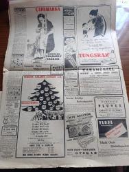 Cumhuriyet Gazetesi - 17 Kasım 1949 - İran şahının seyahati Cumhuriyet Başmakale - başbakana yapılan darbei hükümet ihbarı - darbei hükümet meselesinde adı geçen emekli general Sadık Aldoğan fotoğraf - ihbar yapan Reşat Aydınlı fotoğraf - hükümet darbesi meselesi üzerine İstanbul'da yapılan tahkikat ve dünkü araştırmalar - Nuri Leflef ile Fuat Arna'nın evleri arandı - Nihat Erim'in seyahatine dair soru - Moskova'da 3 yıl yazan Bedell Smith yazı dizisi - Birleşmiş milletler'de dün yapılan teklif - tiyatro bir komiser geldi yazan Lütfü Ay - Atatürk kitap sergisi - Yunan başbalerini Katiana Varanti Ankara dans resitali Cumhurbaşkanı İsmet inönü'de katıldı fotoğraf - mukavelelerini imza etmeyen şehir tiyatro artistleri - ölmeyen aşk filmi Saray ve İnci sinemalarında - Türkiye Suriye milli maçı - Turgut Reis yazan Halikarnas balıkçısı yazı dizisi - pul koleksiyoncularının çayı - Nacet traş bıçağı - bugünkü radyo programı - İstanbul Belediyesi Şehir Tiyatrosu programı - Garanti Bankası