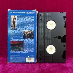 PINK FLOYD THE WALL MGM / UA HOME VIDEO HI-FI STEREO VIDEOPHONIC VHS VİDEO KASET