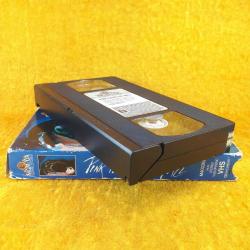 PINK FLOYD THE WALL MGM / UA HOME VIDEO HI-FI STEREO VIDEOPHONIC VHS VİDEO KASET