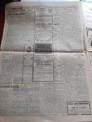 Cumhuriyet Gazetesi - 15 Ekim 1949 - Hindistan ve Amerika Cumhuriyet Başmakale - ara seçim İstanbul'da ve 11 ilde yarın yapılıyor  - Amerikalı gözüyle bizde zirai kalkınma - Marshall Planı halk müşavere heyeti üyesi Johnston köylümüzü çok uyanık buldu - Amerikalı askeri yardım heyeti başkanı Mc Bride Pozantı civarında yediği konserveden zehirlendi - Churchill'in Attlee'ye hücumları - Nihat Erim siyasi vaziyetten memnun - Zeytinburnu'nda çatışmadan dolayı gecekonduların yıkılması işi durduruldu fotoğraf - futbol maçlarında müşterek bahse müsaade edilmedi - Fenerbahçe vefa maçı - İnönü stadında Galatasaray Emniyet hakem Sulhi Garan - Galatasaray'ın tertip ettiği boks maçları - Rauf Orbay'ın namzetliği yazan Burhan Felek - Turgut Reis yazan Halikarnas balıkçısı yazı dizisi - ses opereti anafor - Hamiyet Yüceses Sadi Işılay İzzettin Ökte her akşam Taksim kristal'de - Nuriye Koç Muazzez Yanıkses Neriman İyiol Hafız Selim her akşam bebek Yalı gazinosunda - İstanbul Ankara Radyosu programı