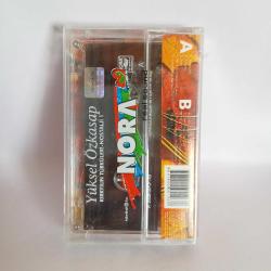 Köln Bülbülü Yüksel Özkasap / Kırkyılın Türküleri - Nostalji 1 - Jelatininde (Açılmamış) Kaset