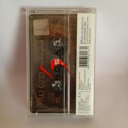 Ali Özel / Vay Deli Gönül - Jelatininde (Açılmamış) Kaset