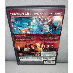 Pc oyun Red Alert 3 Command conquer. Disk 10 üzerinden 9. Orijinal, koleksiyonluk