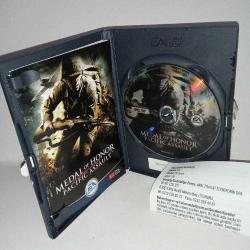 Pc oyun Medal of honor pacific assault. Orijinal.Kitapçıklı. Disk 10 üzerinden 8,5 koleksiyonluk
