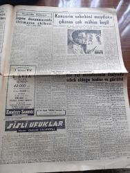 Cumhuriyet Gazetesi - 3 nisan 1955 - İleri geri yazan Nadir Nadi Başmakale - Lübnan Cumhurreisi Ankara'da dün Suriye sefiri ile görüştü - verilen kabul resminde kıymetli misafirlerimiz ve Cumhurreisi Celal Bayar fotoğraf - kıbrıs'taki tedhişçileri Yunanistan kışkırtıyor - Türkiye başdelegesi Selim Sarper'in Rusya'ya cevabı fotoğraf - Suna kan konser vermek üzere geliyor fotoğraf - turistler Türkiye'ye neden gelmezler - Türkiye Fransa B milli maçı bugün oynanıyor fotoğraf  - Galatasaray'ı  yenen Fenerbahçe basketbol şampiyonu - Hacı Kurye Yazanlar Nihal Karamağaralı ve Va Nü yazı dizisi - Türk ocağı yazan Hasan Ali Yücel - Yemen Kralı Ahmet dün isyan eden subaylar tarafından devrildi - Artist Olivia De Havilland evlendi - Ping Pong Hakem Kursu - Ömer Besim'in hazırladığı kitap - kanserin sebebini meydana çıkaran çok mühim keşif - Aslan Yürekli Richard Lale sinemasında - Gina Lollobrigida'nın oynadığı sarışın şeytan 12 Nisan'da şan sinemasında -avukat Saadet kaçar 1 yıl hapse mahkum oldu