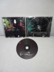 Cd Şebnem Ferah Benim adım orman albümü. Orijinal Pasaj 2009. Disk 10 üzerinden 9.5 çok iyi durumda koleksiyonluk