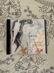 Satie – Gymnopédies, Gnossiennes, Sports et Divertissements