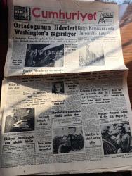 Cumhuriyet Gazetesi - 24 Ocak 1957 - Ortadoğunun Liderleri Washington'a Çağrılıyor - Celal Bayar Adnan Menderes Ve Misafir Başbakanlar Haydarpaşa garında fotoğraf - İstanbul'un Orijinal Tiplerinden Nazmi Acar Da Vefat Etti - Nuri Said Paşa İstifa Etmedi - Zafer Gazetesinin Muhalefete Yeni Hücumları - Edebiyat Fakültesinde İsmet İnönü'ye Hakaret Meselesi - Monako Prensesi Grace Kelly Kız Doğurdu fotoğraf - Dokunulmazlıklarının Kaldırılması İstenilen Mebuslara Dair Kararı - Ortadoğu Teknik Üniversitesinin Kuruluşu İle İlgili Kanun Dün Mecliste Kabul Edildi-  Reşat Nuri Güntekin ve eserleri yazan Ahmed Hamdi Tanpınar - Despot Yazan Reşat Enis Yazı Dizisi - kulüpler yazan Burhan Felek - Resimli Romanımız Zırhlı Haydud - Sarışın Yosma filmi Elhamra sinemasında - Kapatılan İşçi Federasyonu Tekrar Açıldı - Fenerbahçe Beyoğluspor' Dört Golle Yendi - Türkiye'nin İlk Kayak Okulu Uludağ'da Açıldı - Ordulararası Dünya Şampiyonası - Galatasaray Bugün Kampa Giriyor - Komili Çamaşır Sabunu