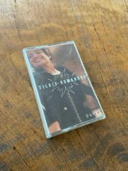 YILDIZ USMANOVA - DÜNYA - KASET